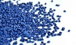 blue-injection-molding-plastics-310x184